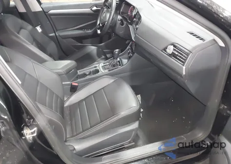 2021 Volkswagen Jetta 1.4T R-Line/1.4T S/1.4T Se z USA, uszkodzony, nr VIN 3VWC57BU8MM032959